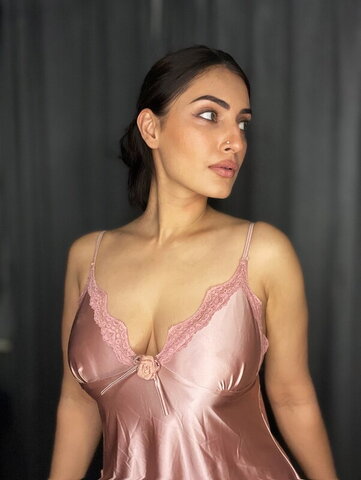 Shivangi Verma Sexy (14 photos)
