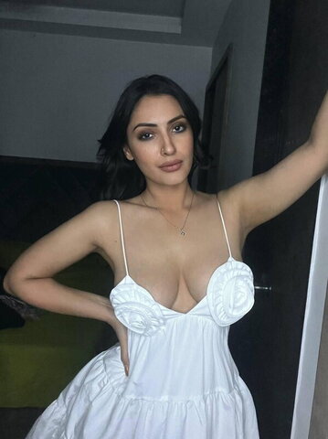 Shivangi Verma nude photo 7