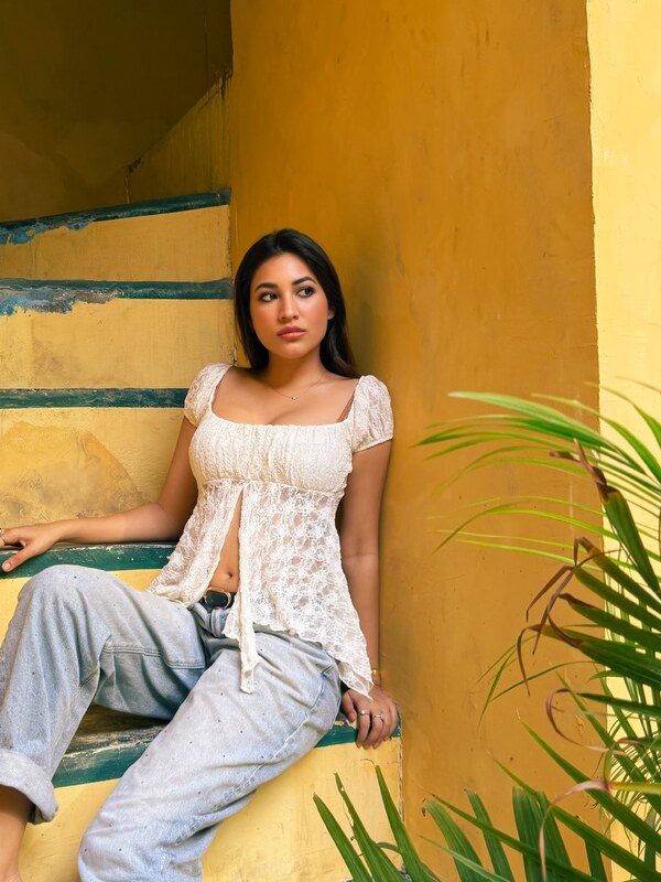 Shivani Singh nude photo 4