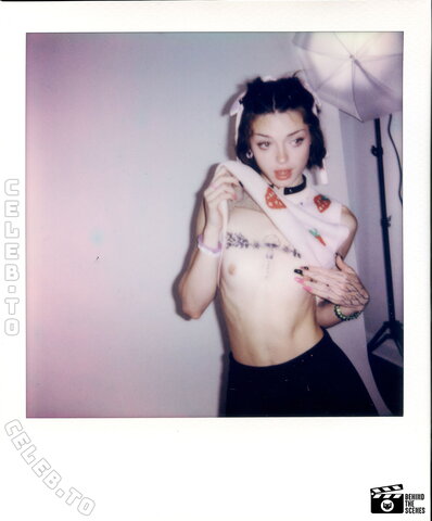 shrooms_q nude photo 23