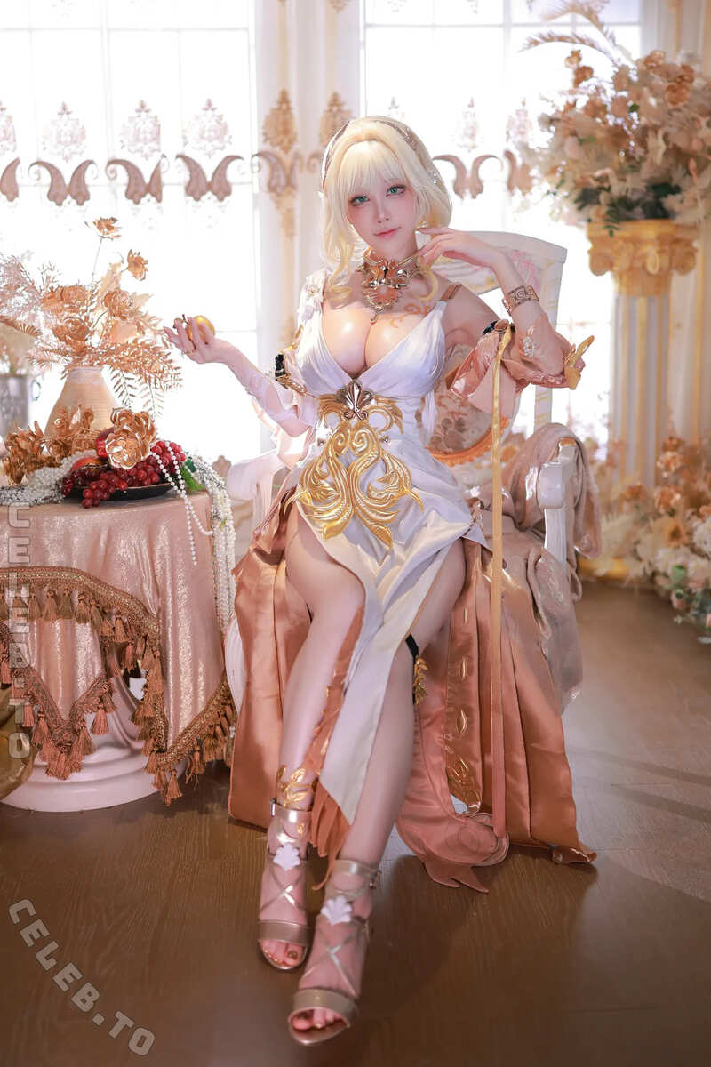 Shuimiaoaqua nude photo 5