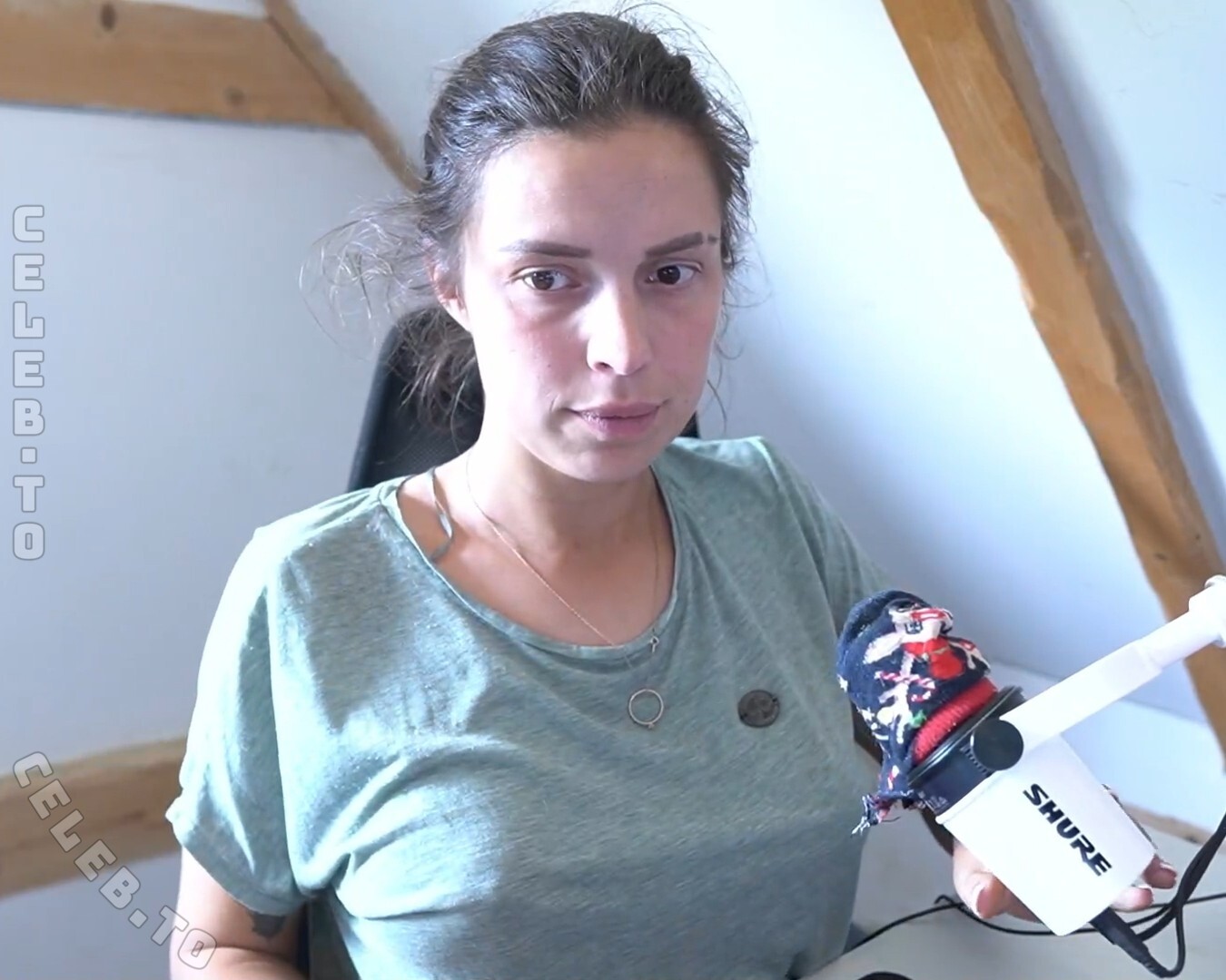 Shurjoka nude photo 2