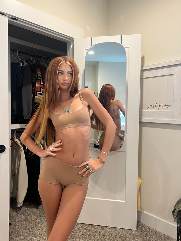 Sicily Rose nude photo 7