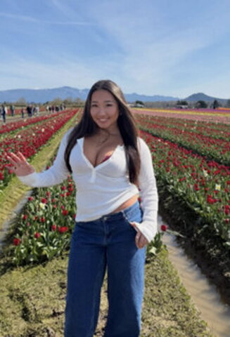 Siena Kono nude photo 1
