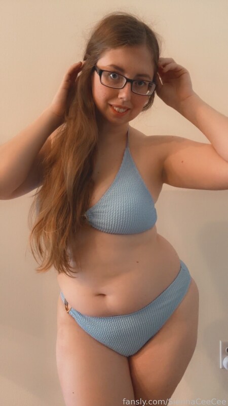 SiennaCeeCee nude photo 2