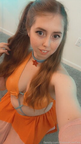 SiennaCeeCee nude photo 6