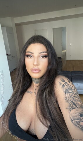 silaaabaeee nude photo 3