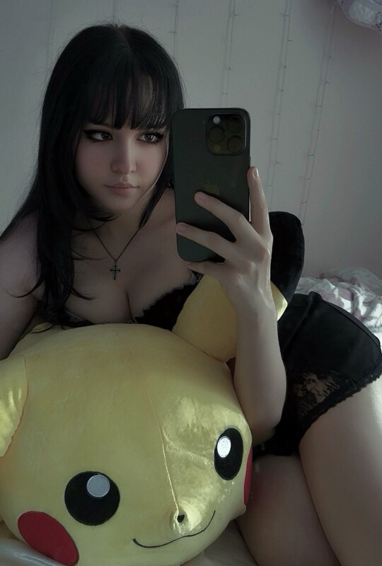 Silvibunni nude photo 9