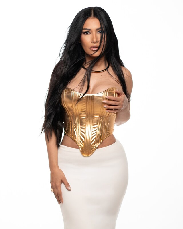 Simaria nude photo 1
