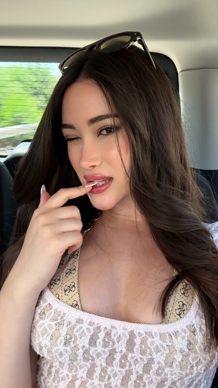 Simay Ece nude photo 10
