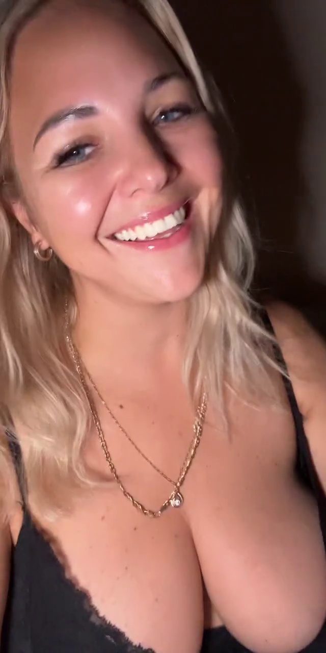 simonaleng nude photo 9