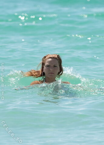 Simone Ballack nude photo 23