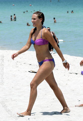 Simone Ballack nude photo 7