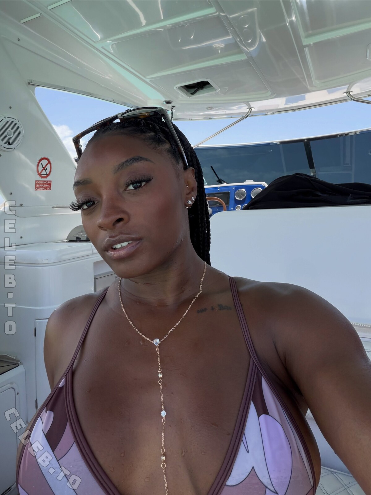 Simone Biles nude photo 2