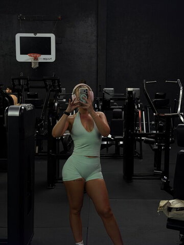 Simone Christensen nude photo 7