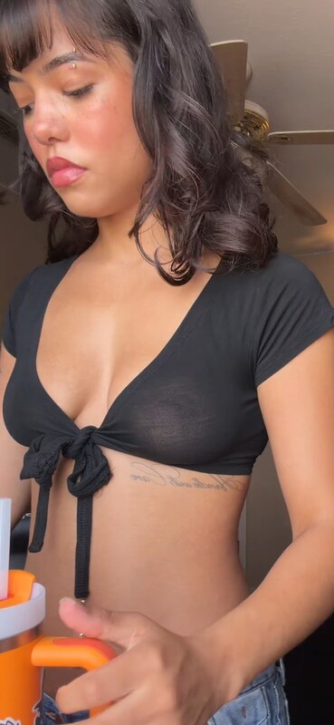 Simone Mitchell nude photo 3
