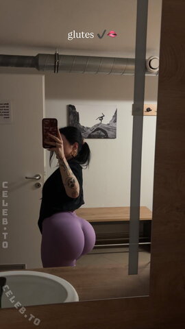 Sinarwtz nude photo 56