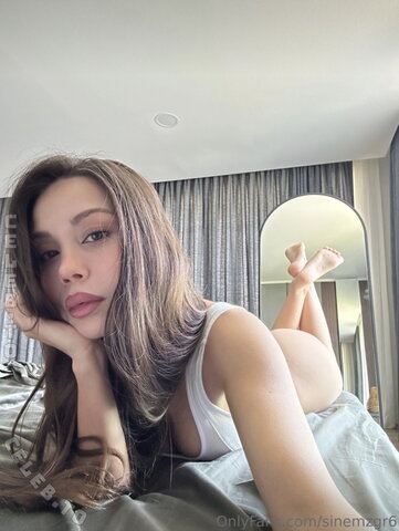 Sinem Özgür Sexy (33 photos)