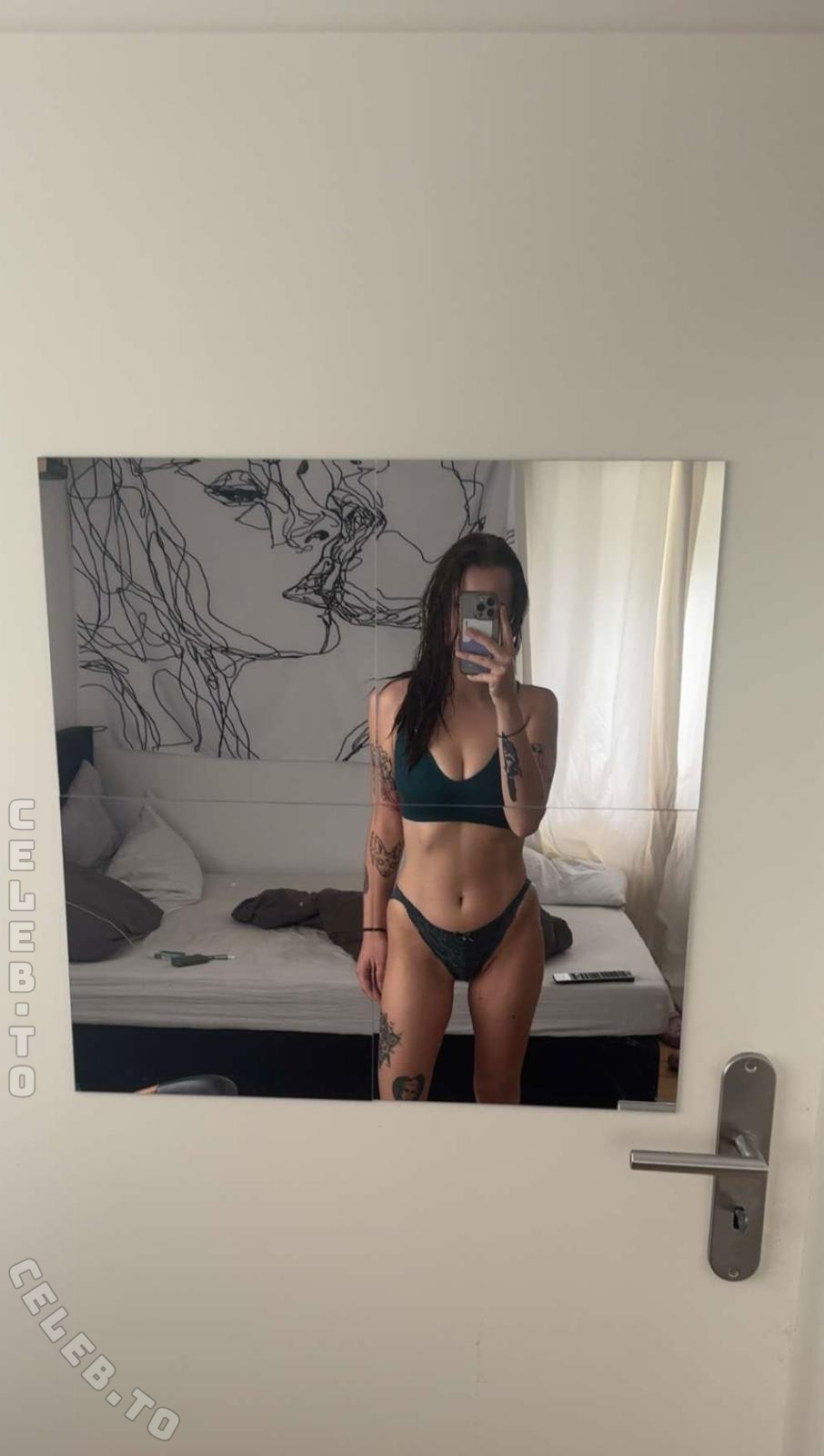 SinonSkinn nude photo 4