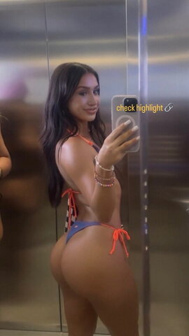 Sissamariee nude photo 10