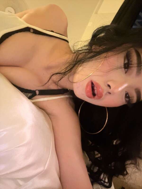 sizashii2 nude photo 4