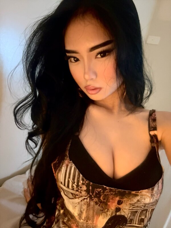 sizashii2 nude photo 3