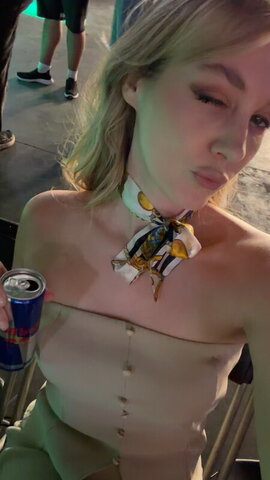 Sjokz nude photo 1