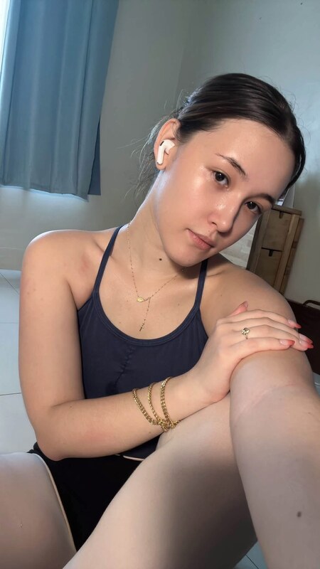 Skwid nude photo 2