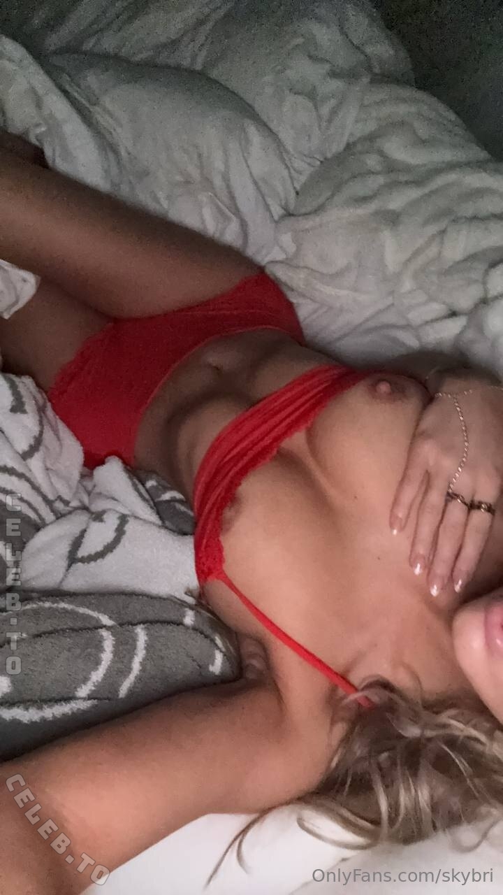 Sky Bri nude photo 8