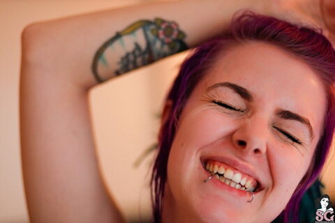 skye nude photo 17