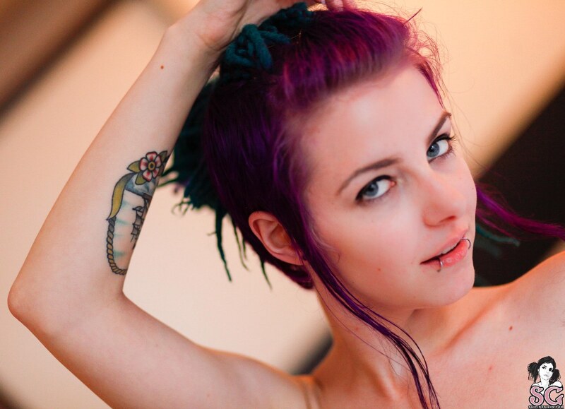 skye nude photo 25
