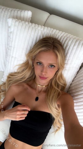 Skyla Star nude photo 4