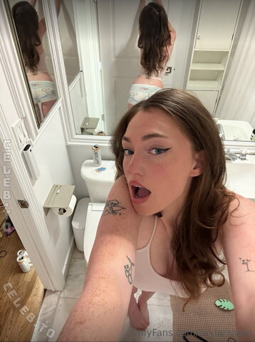 Skylar Rae nude photo 19