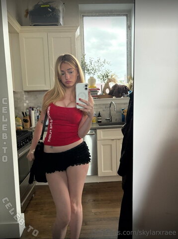 Skylar Rae nude photo 5