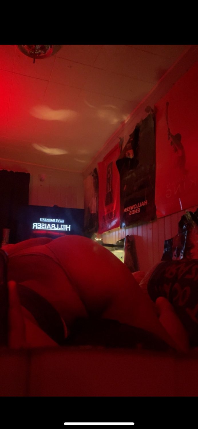 sl4shergf nude photo 12