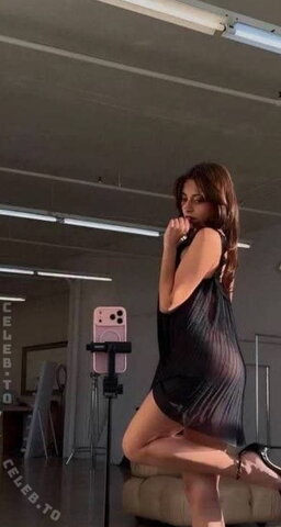 Slayeas Hot (6 photos)