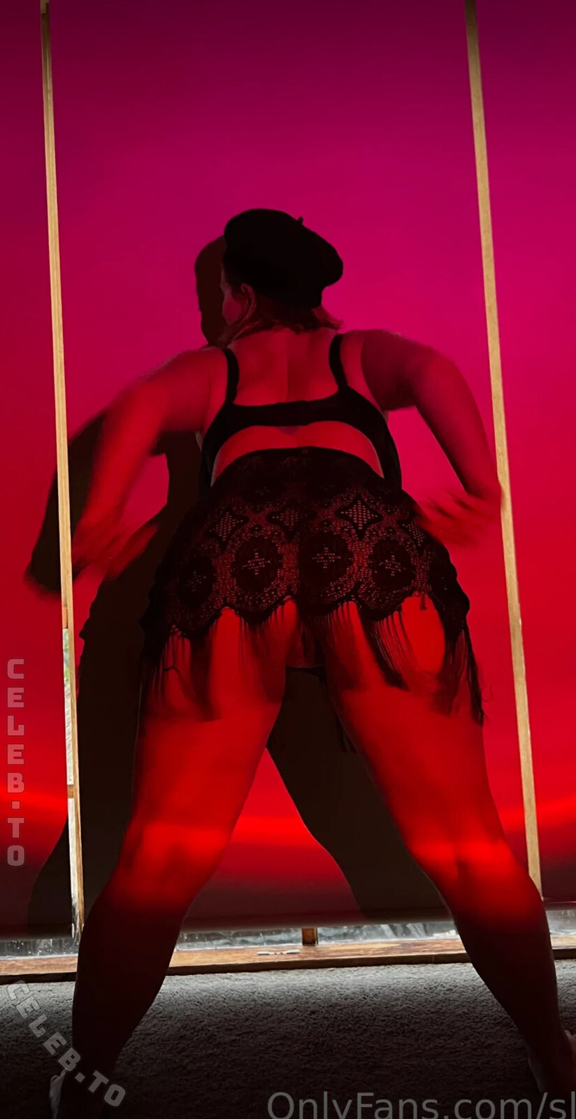 slice_of_salami nude photo 2