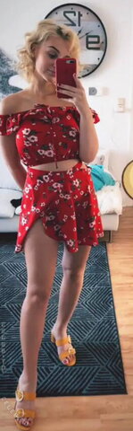 Slimladysashka nude photo 5