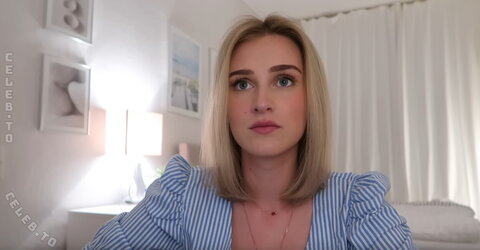 Slimladysashka – Sunday is Sashka day.
