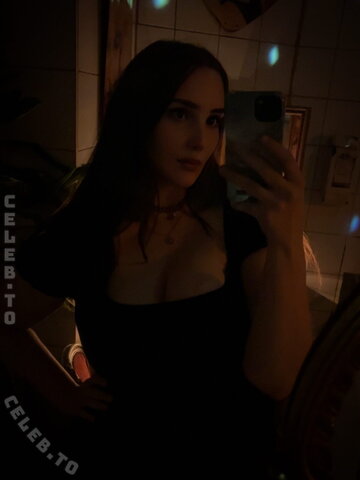 SmashLunatic Sexy (1 photo)