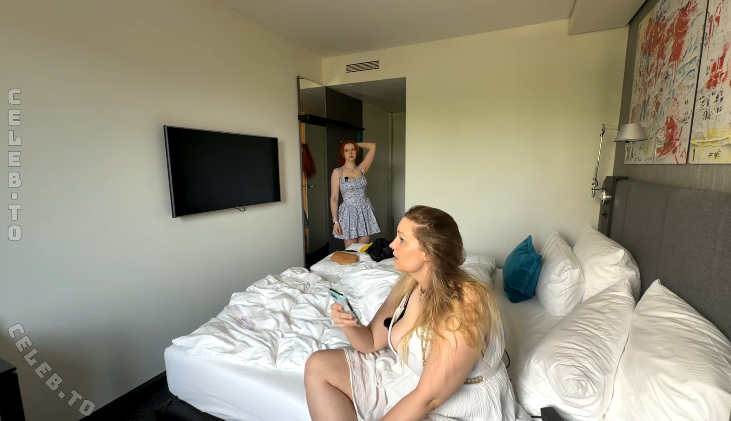 SmashLunatic nude photo 1