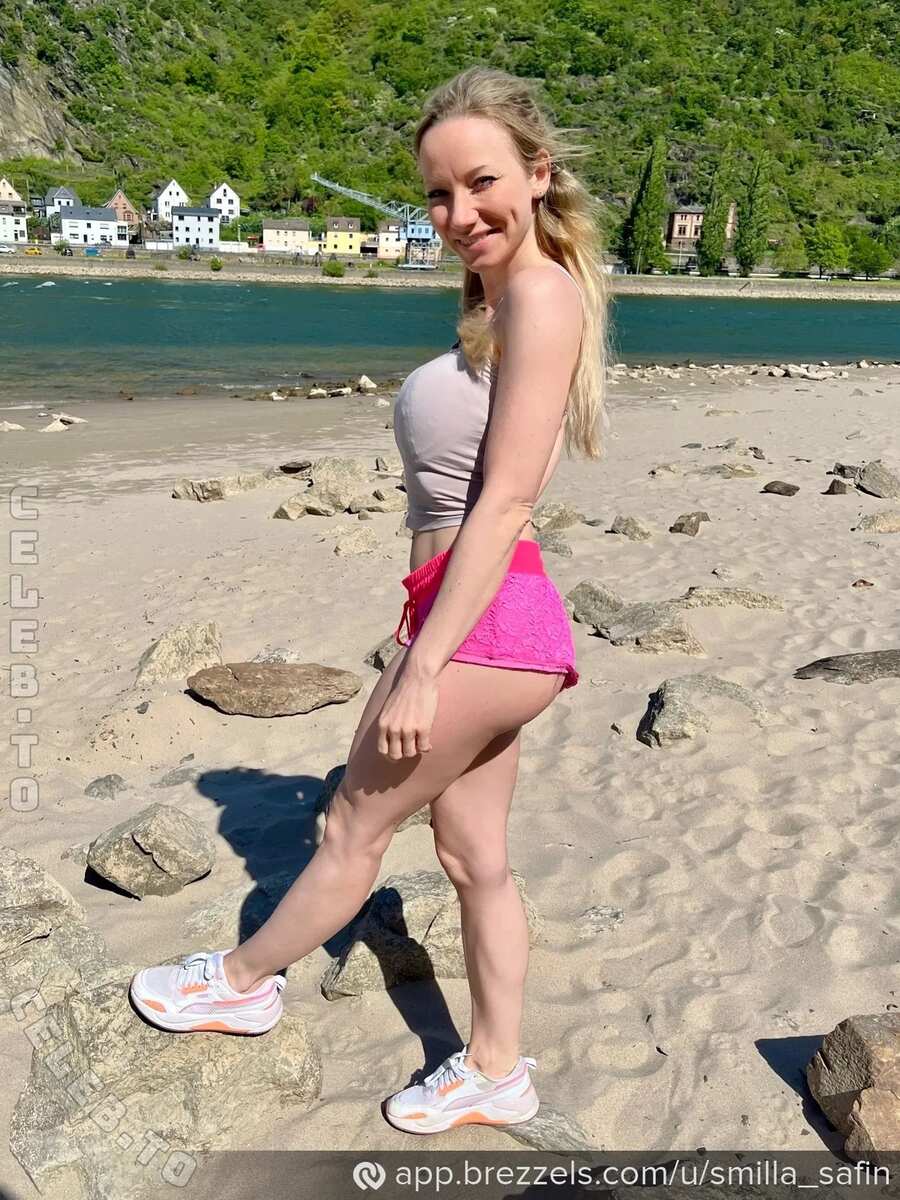 smilla Safin nude photo 2