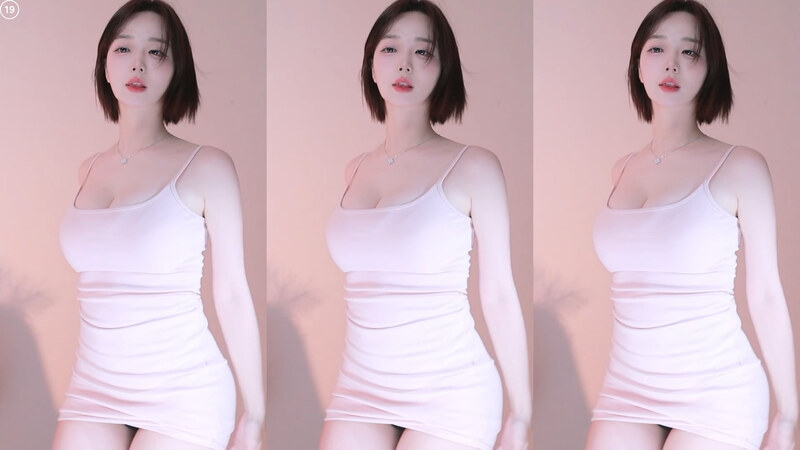 smmms2002- nude photo 1