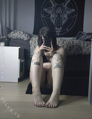 smolbubblegum New (6 photos)