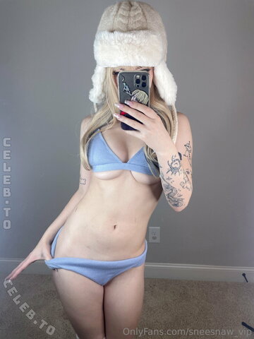 Sneesnaw nude photo 37