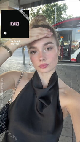 Snipsska – Without bra 🥵 insta Story 2026 View attachment 11829621