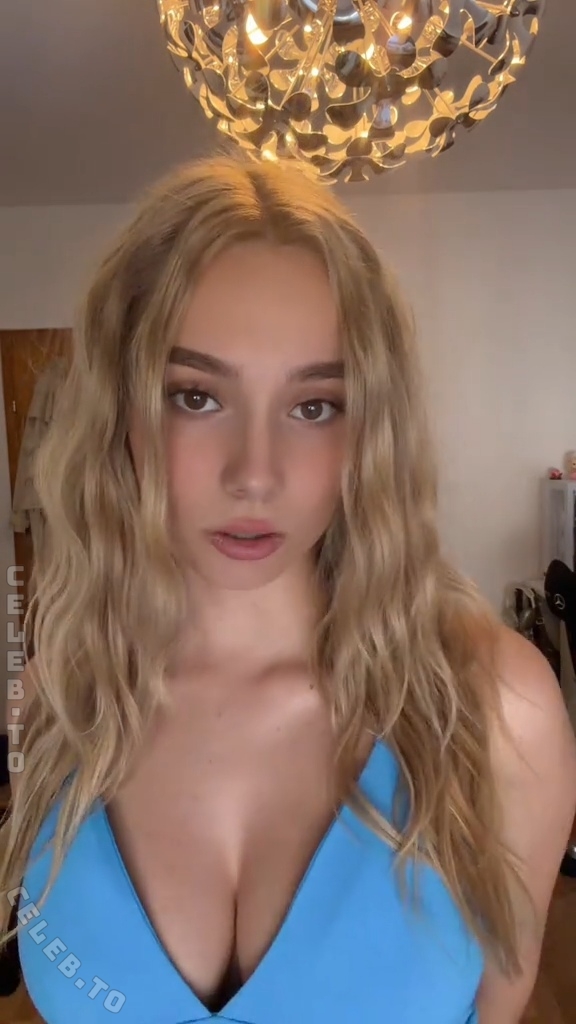 Snipsska nude photo 4