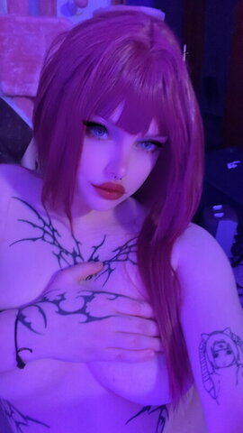 Snomster nude photo 1