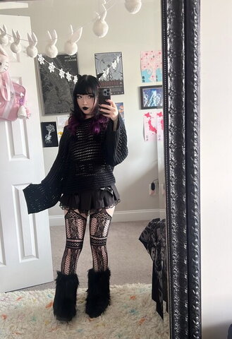 Snottea nude photo 3