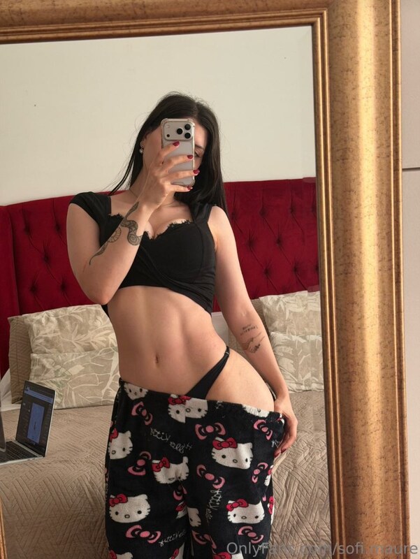 Sofi Maure nude photo 3